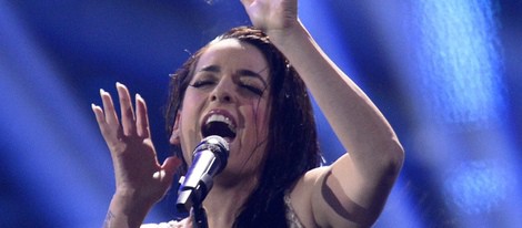 Ruth Lorenzo interpreta el tema 'Dancing in the Rain' en el Festival de Eurovisión 2014