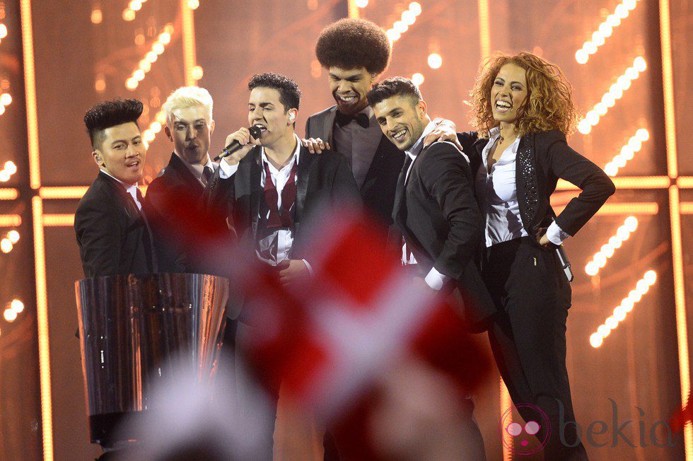 Basim durante su actuación en el Festival de Eurovisión 2014