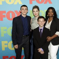Charlie Rowe, Zoe Levin, Griffin Gluck, Octavia Spencer y Dave Annable en los Upfronts de FOX 2014