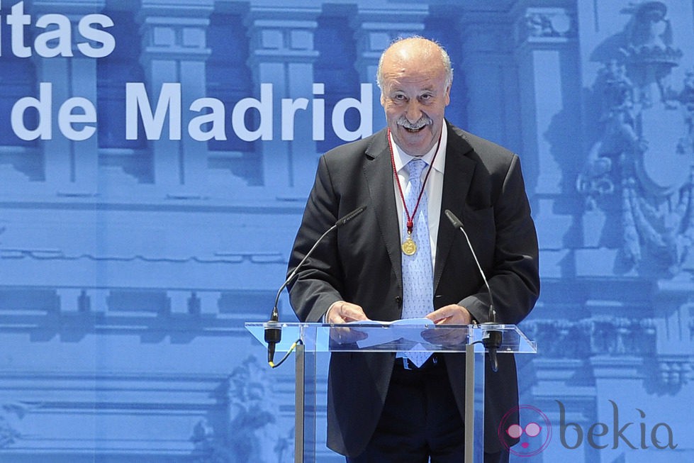 Vicente del Bosque tras recoger la Medalla de Oro de Madrid en San Isidro 2014