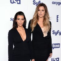 Kim Kardashian y Khloe Kardashian en los Upfronts de la NBC Universal 2014