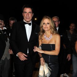 John Travolta y Kelly Preston en una fiesta en el yate de Roberto Cavalli en Cannes 2014