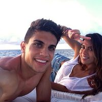 Marc Bartra y Melissa Jiménez confirman su relación