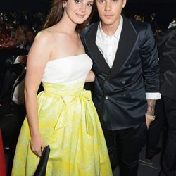 Lana del Rey y Justin Bieber en la gala amfAR del Festival de Cannes 2014