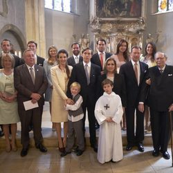 La Familia Ducal de Luxemburgo en la Primera Comunión del Príncipe Gabriel