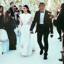 Kim Kardashian y Kanye West después de convertirse en marido y mujer