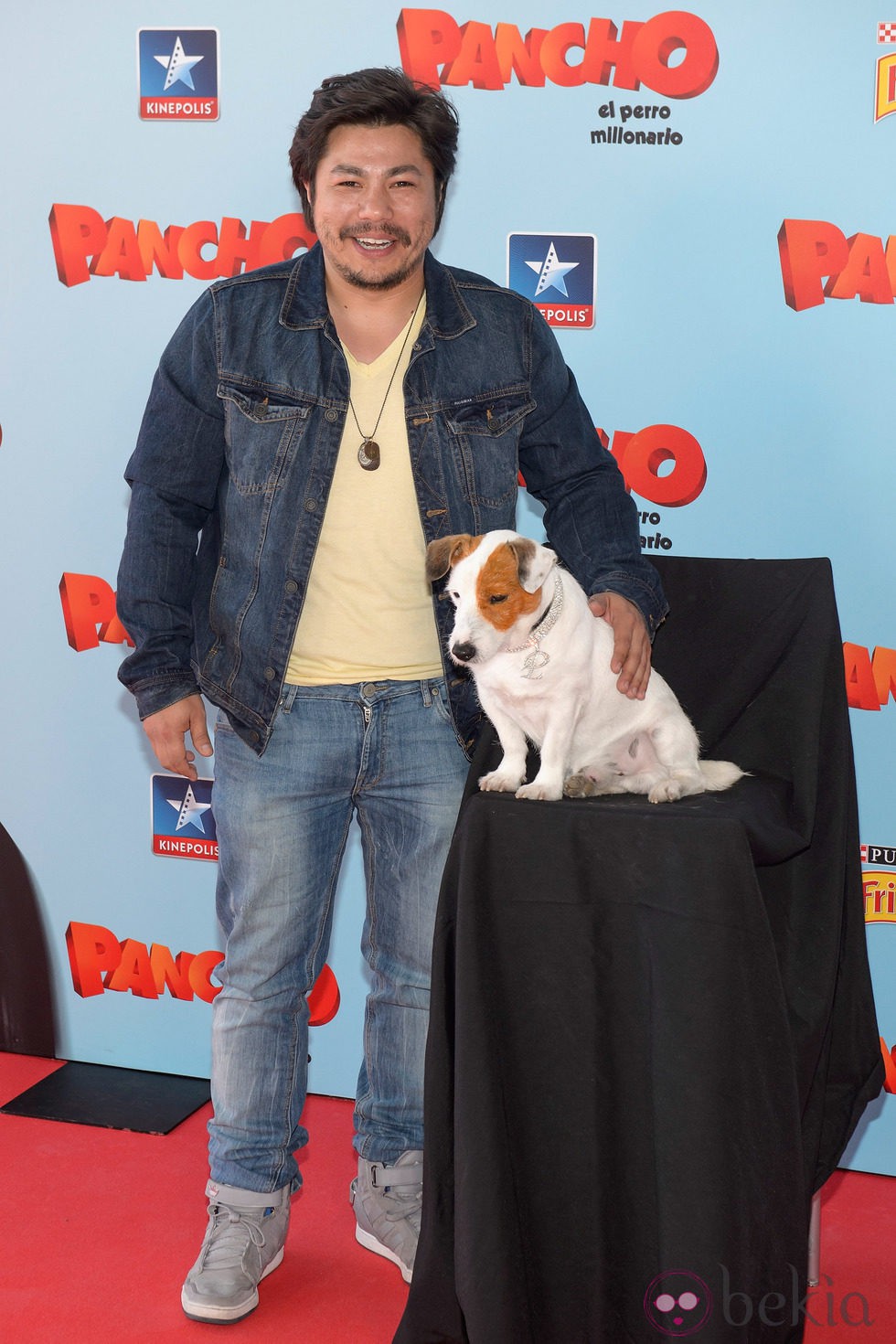 Óscar Reyes en la premiere de 'Pancho, el perro millonario' en Madrid