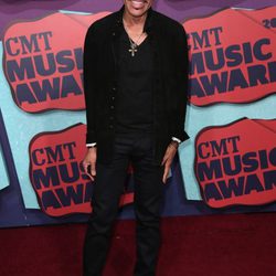 Lionel Richie en los CMT Music Awards 2014