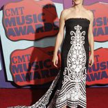 Kate Walsh en los CMT Music Awards 2014