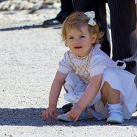 Estela de Suecia en el bautizo de su prima la Princesa Leonor