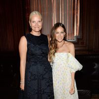 La Princesa Mette-Marit de Noruega y Sarah Jessica Parker en la Inspiration Gala 2014 de amfAR