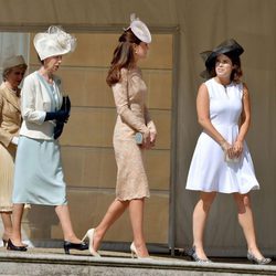 Ana de Inglaterra, Kate Middleton y Eugenia de York en una Garden Party
