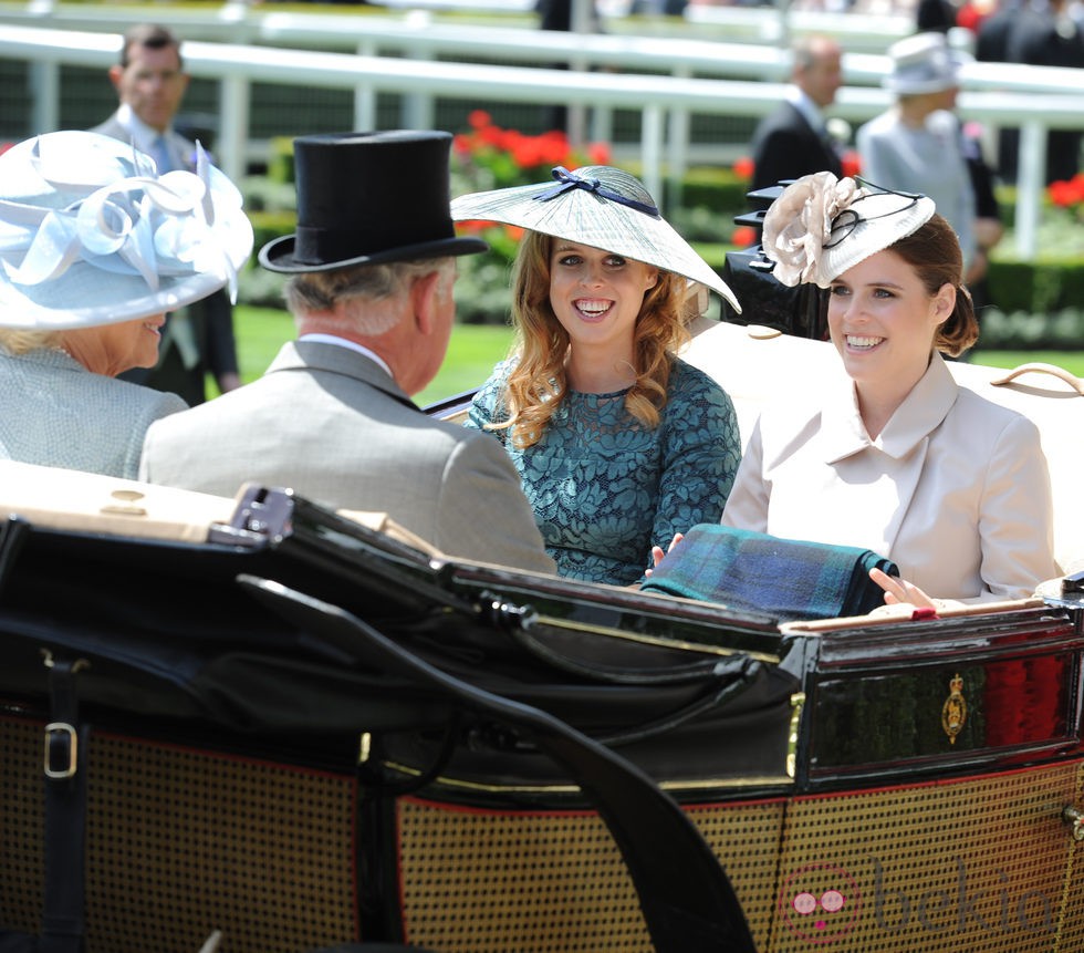 Las Princesas de York, el Príncipe Carlos y Camilla Parker en Ascot 2014