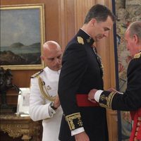 El Rey Felipe VI recibe la Faja de Capitán General