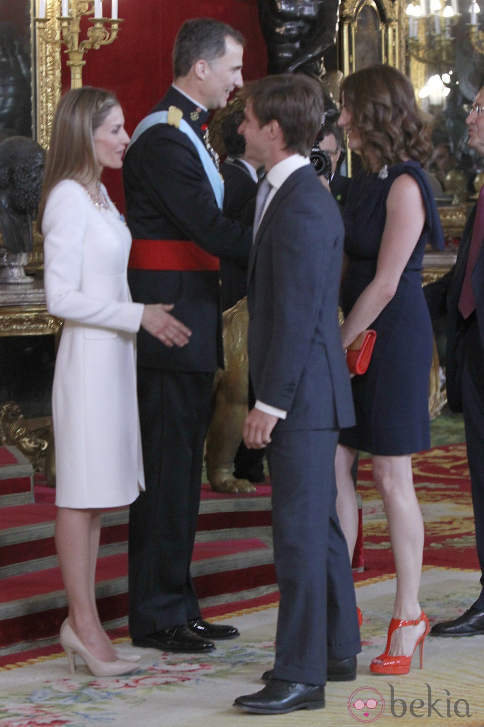 El Juli y Rosario Domecq con los Reyes Felipe y Letizia en su primera recepción como Reyes