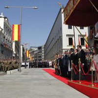 Desfile militar tras la proclamación de Felipe VI como Rey de España