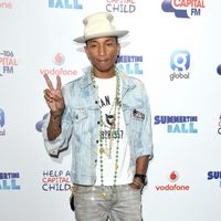 Pharrel Williams en el Summertime Ball 2014