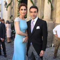 Paloma Cuevas y Enrique Ponce en la boda de Verónica Cuevas y Manuel del Pino