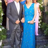 Luis Alfonso de Borbón y Margarita Vargas en la boda de Verónica Cuevas y Manuel del Pino