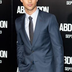 Taylor Lautner estrena su nueva película 'Abduction' en los Ángeles