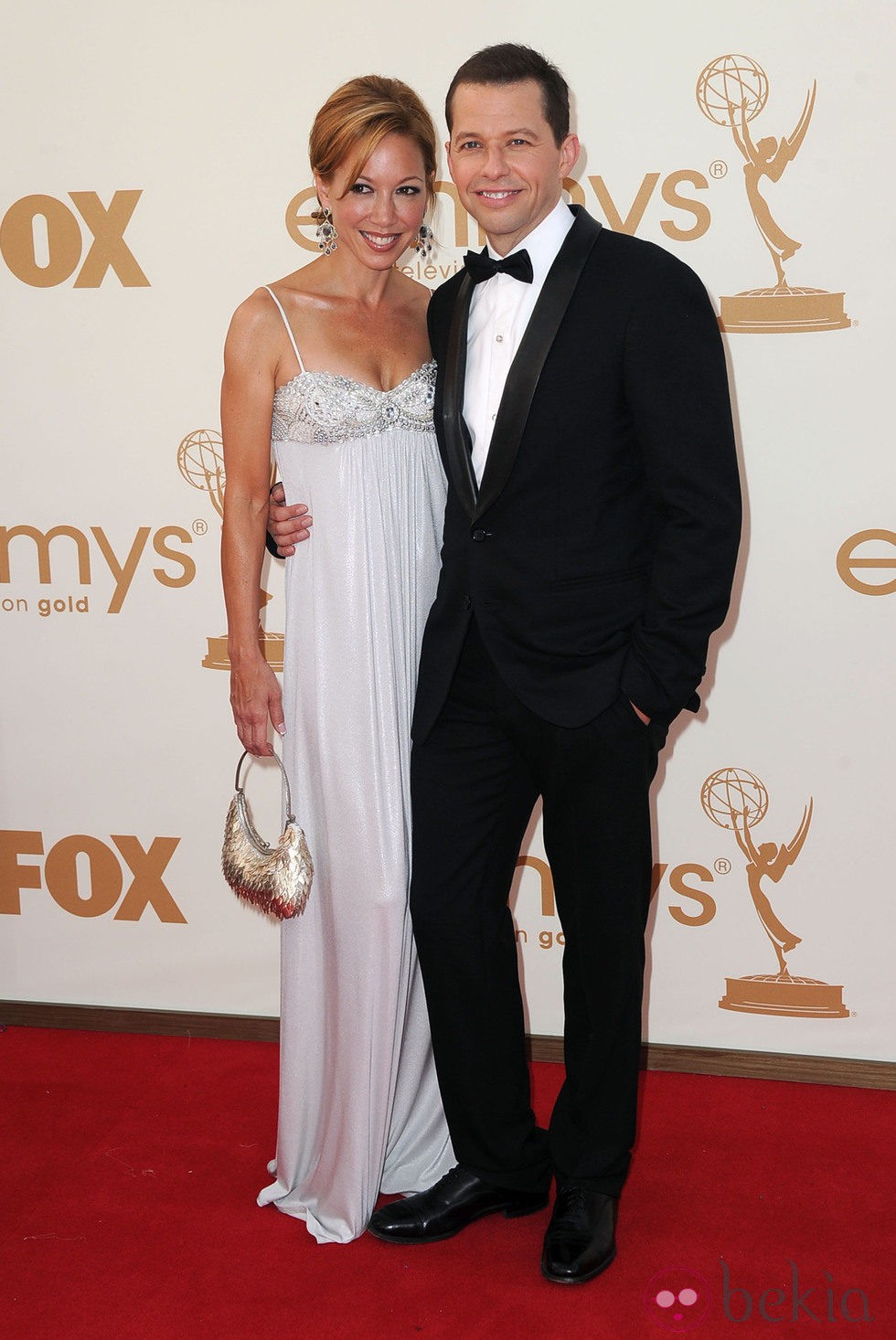 Jon Cryer y su mujer Lisa Joyner en la gala Emmy 2011