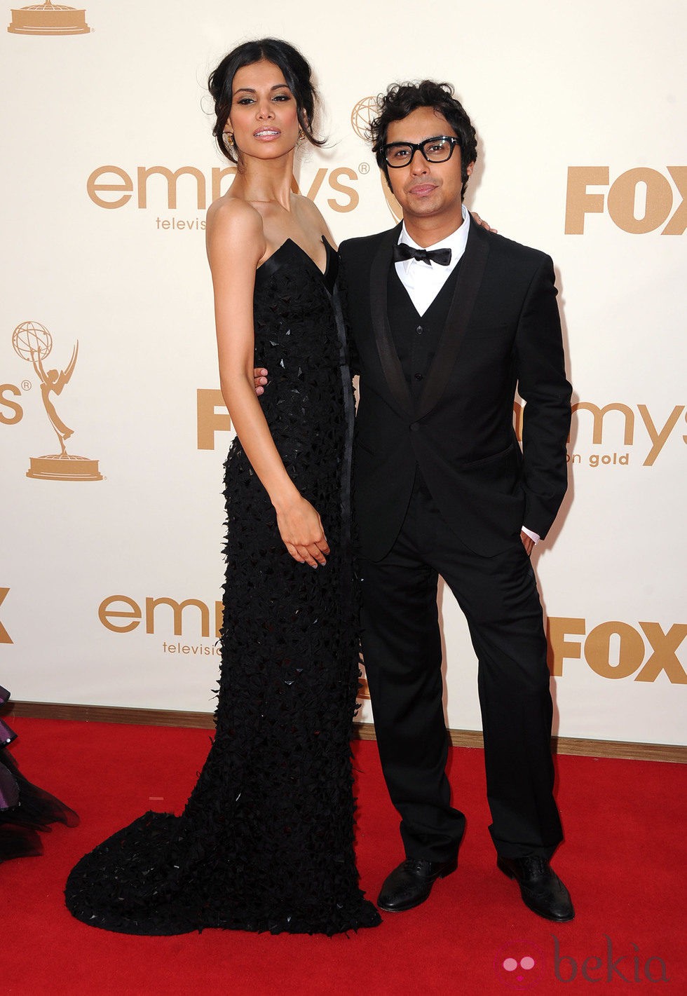 Kunal Nayyar en los premios Emmy 2011