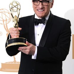 Martin Scorsese con su galardón en los premios Emmy 2011