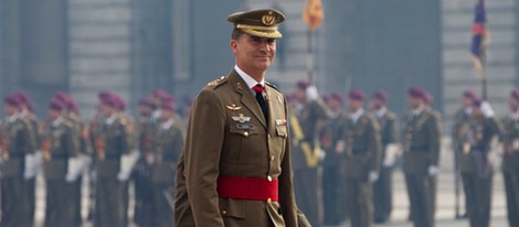 El Rey Felipe pasa revista en la Salutación de las Fuerzas Armadas y Guardia Civil al Rey