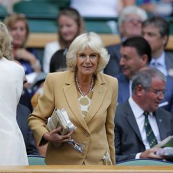 La Duquesa de Cornualles en un partido de tenis en Wimbledon 2014