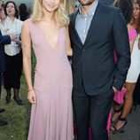 Bradley Cooper y Suki Waterhouse en la Serpentine Gallery Summer Party 2014