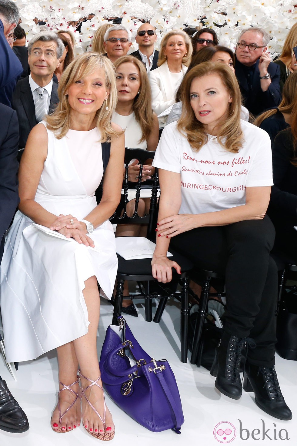 Hélène Arnault y Valérie Trierweiler en el desfile de Dior de la Semana de la Alta Costura de París otoño/invierno 2014