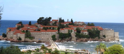 La lujosa villa Sveti Stefan donde se celebrará la boda de Djokovic y Ristic