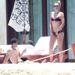 María Sharapova y Grigor Dimitrov en un resort de Los Cabos
