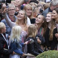 Victoria de Suecia se hace un selfie el día de su 37 cumpleaños