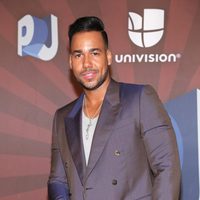 Romeo Santos en los Premios Juventud 2014