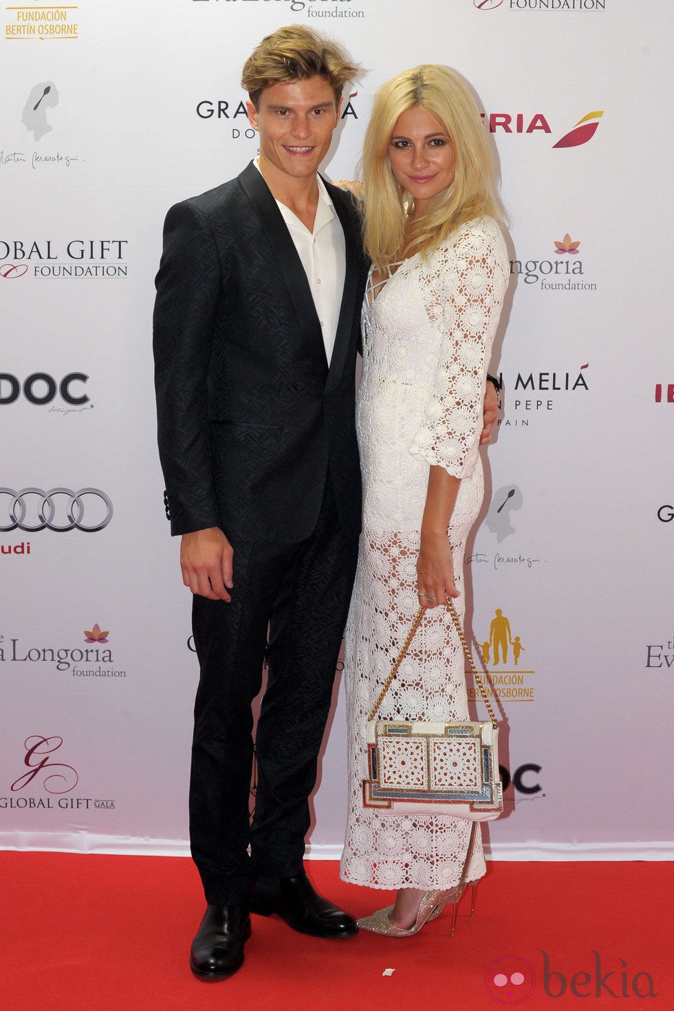 Pixie Lott y Oliver Cheshire en la Global Gift Gala de Marbella 2014