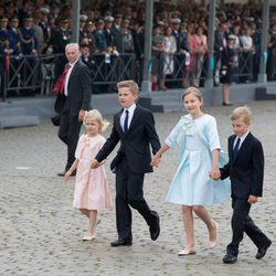 La Princesa Leonor, el Príncipe Gabriel, la Princesa Isabel y el Príncipe Emmanuel en el Día Nacional de Bélgica 2014