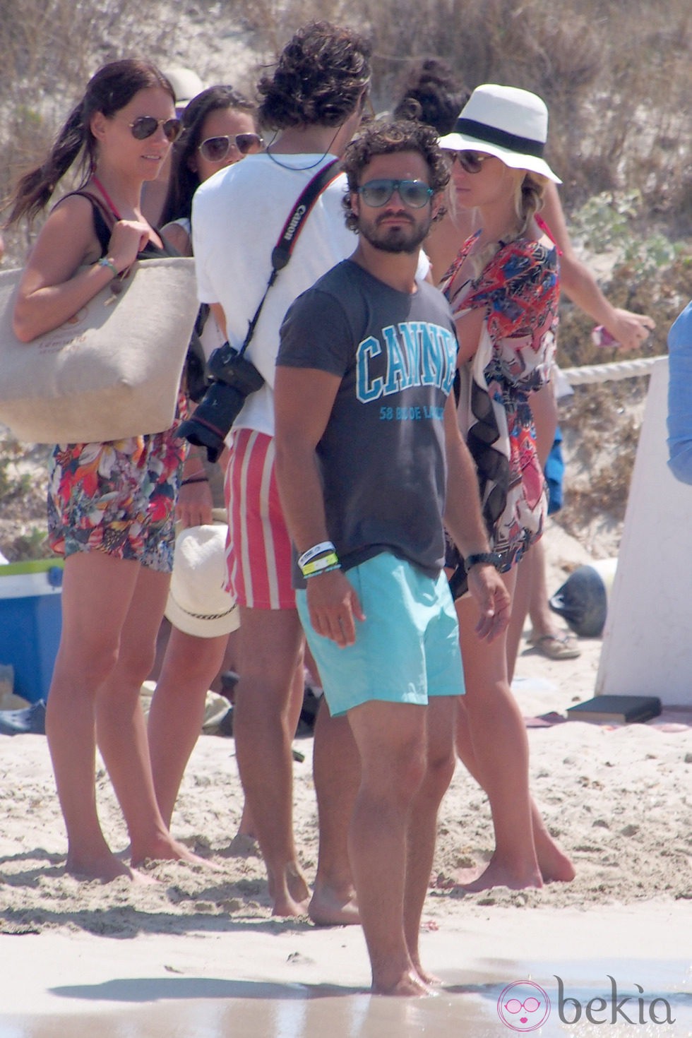 Carlos Felipe de Suecia en una playa de Ibiza