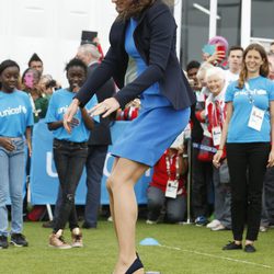 Kate Middleton saltando en los Juegos de la Commonwealth 2014