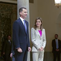Los Reyes Felipe y Letizia en la recepción a los Cuerpos de Seguridad que estuvieron en la proclamación de Felipe VI