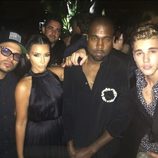 Kim Kardashian, Kanye West y Justin Bieber en la fiesta de Ricardo Tisci