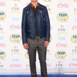 Ansel Elgort en los Teen Choice Awards 2014