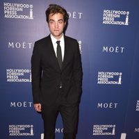 Robert Pattinson en el Banquete de Caridad de la HFPA