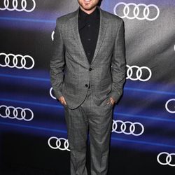 Aaron Paul en una fiesta previa a la entrega de los Premios Emmy 2014