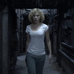 Scarlett Johansson en un fotograma de la película 'Lucy'