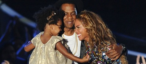 Beyoncé y Jay Z con su hija Blue Ivy Carter en los MTV Video Music Awards 2014