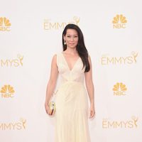 Lucy Liu en la alfombra roja de los Emmy 2014
