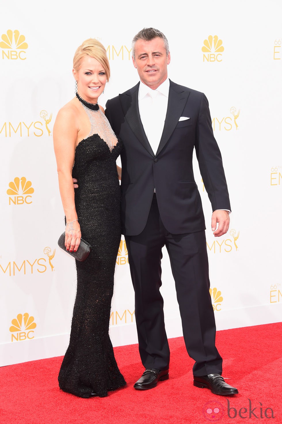 Matt LeBlanc y su novia en la alfombra roja de los Emmys 2014