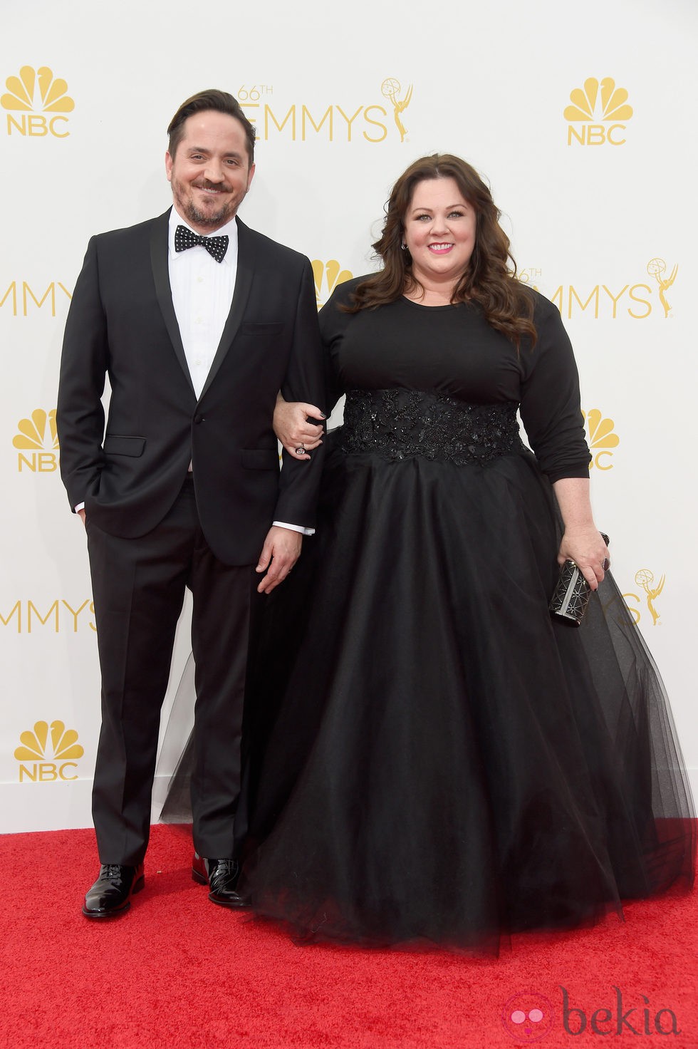 Melissa McCarthy y Ben Falcone en la alfombra roja de los Premios Emmy 2014