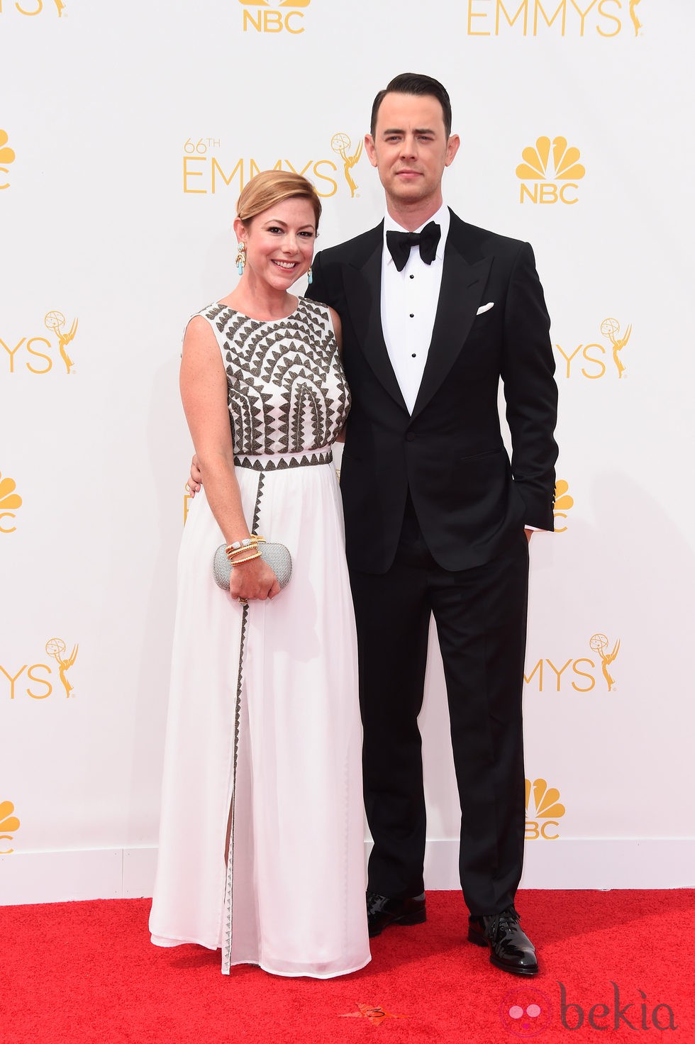 Colin Hanks y Samantha Bryant en la alfombra roja de los Premios Emmy 2014